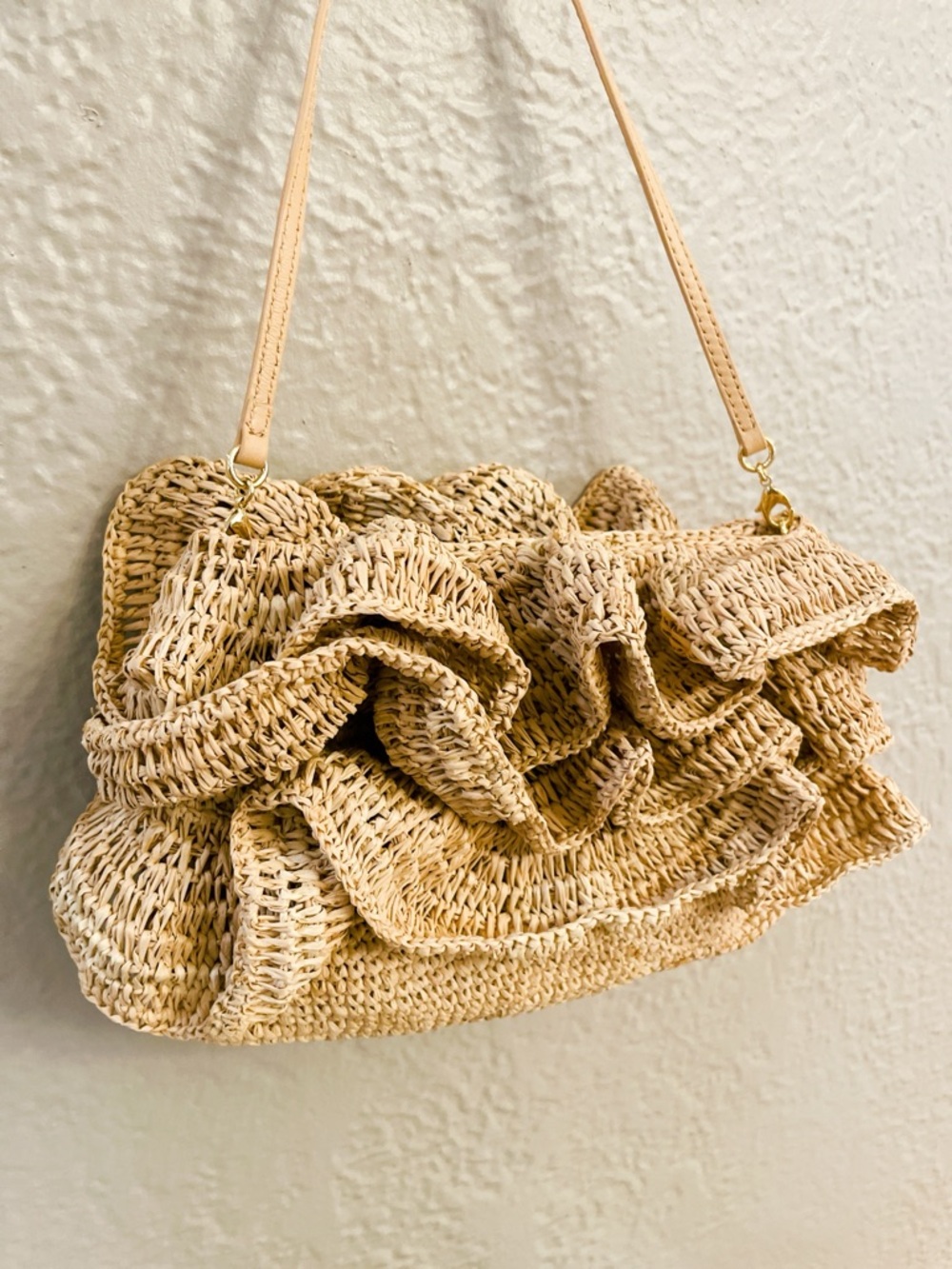 Loeffler Randall Odette Clutch in Natural  Woven Ruffle Purse from REVOLVE NWOT - Picture 4 of 10